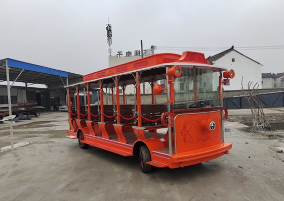 23座新款觀光車-側面